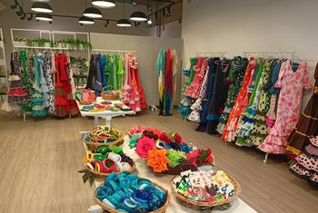 Luz Shopping promueve un mercadillo solidario