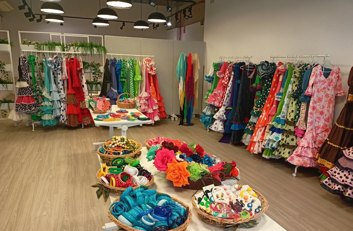 Luz Shopping promueve un mercadillo solidario