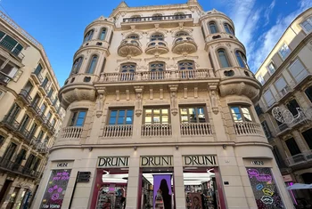 Un inversor catalán adquiere un edificio histórico en el centro de Málaga