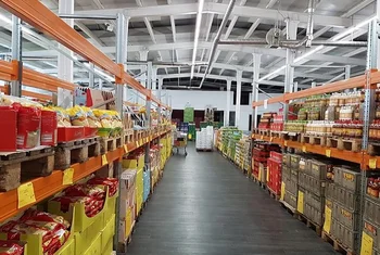 Dynamia incorpora a su oferta comercial un supermercado Mere