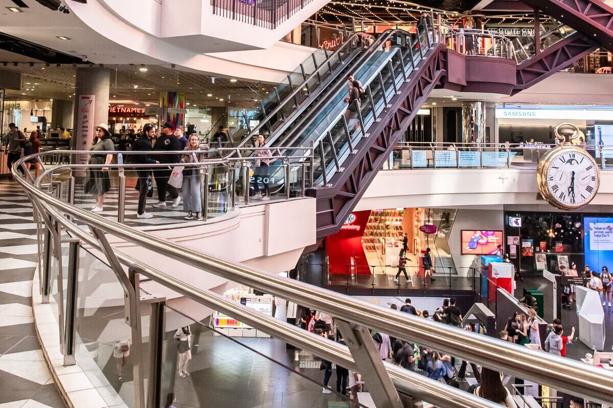 La afluencia a los centros comerciales aumentó un 1,6% en el Black Friday