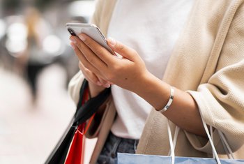 El canal online ganará peso en moda y alimentación hasta 2030, con España entre los países que más crecerán