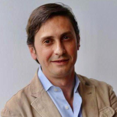 Óscar Mata