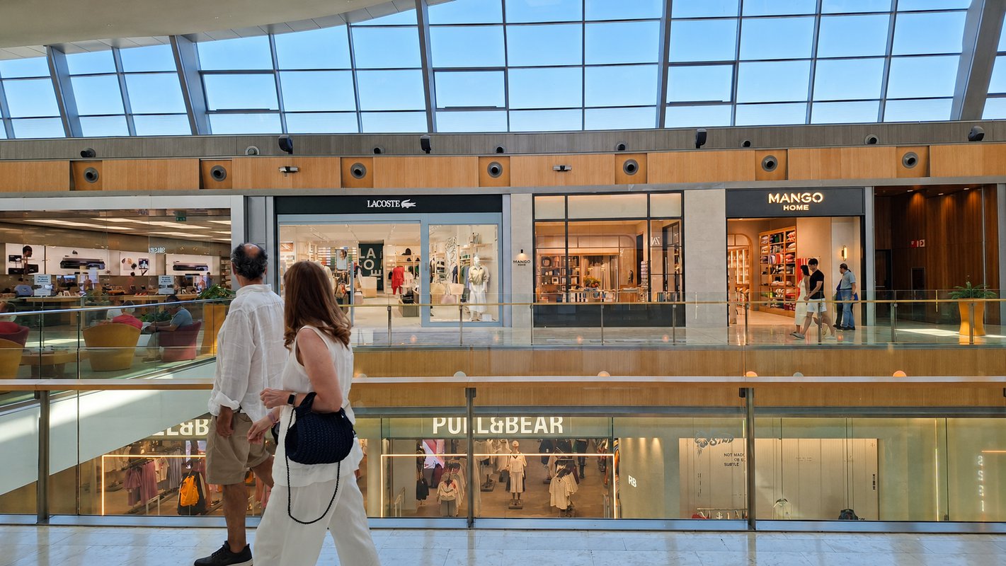 Puerto Venecia supera los 14.000 m2 de aperturas y renovaciones