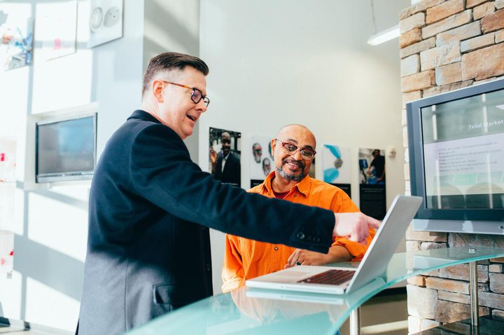 La campaña de Rebajas de este año generará cerca de 140.700 contratos