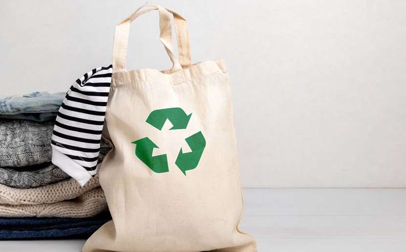 La moda de segunda mano doblará a la 'fast fashion' en 2030