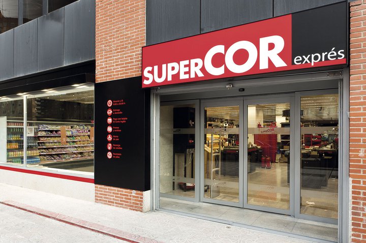 El Corte Inglés venderá electrodomésticos en 177 locales de Supercor