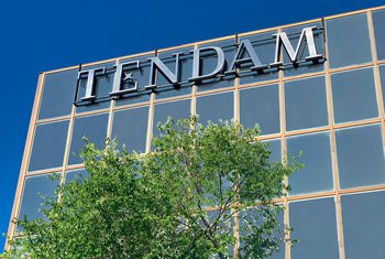 Tendam eleva sus ingresos un 5% en la primera mitad del año