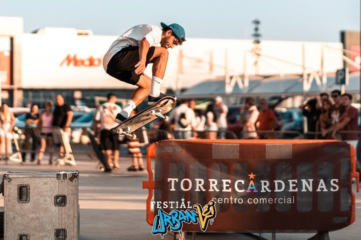 El Festial Urban Lei llena el centro comercial Torrecárdenas de cultura urbana