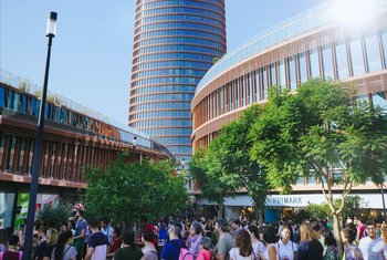 Torre Sevilla acoge su primer Pop-Up Market