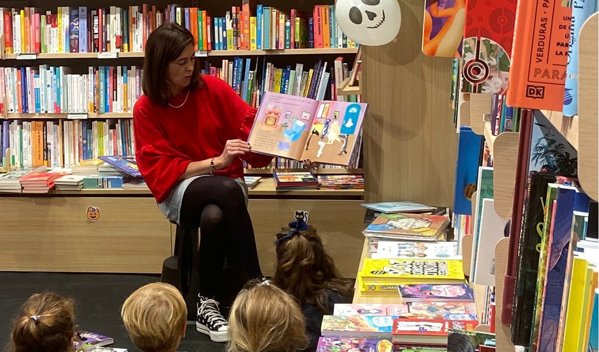 Vallsur desarrolla un cuentacuentos inclusivo en Lengua de Signos